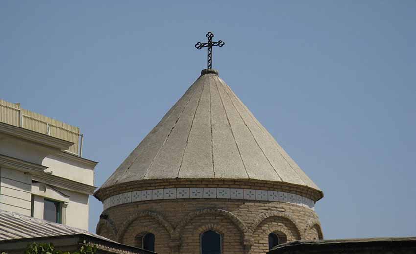 نمایی از کلیسای مریم مقدس مشهد