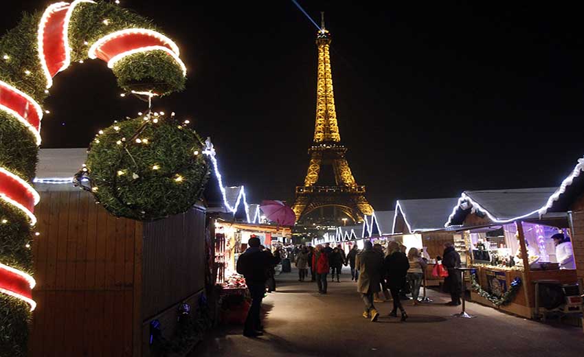 بازار کریسمس در پاریس