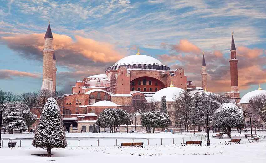 ژانویه و سفر به استانبول