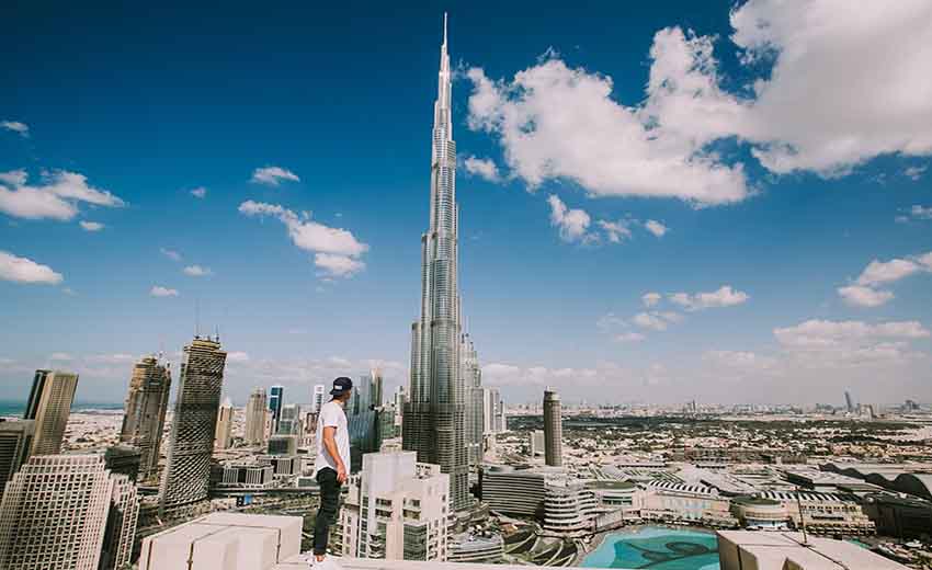 نمایی از برج دبی