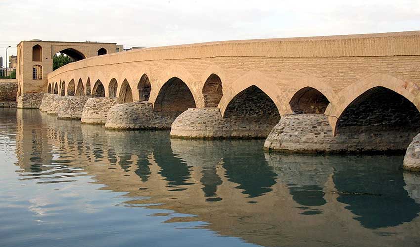 پل شهرستان اصفهان