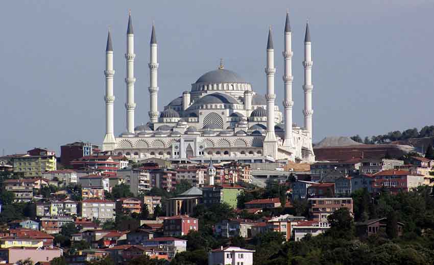 مسجد چاملیجا استانبول