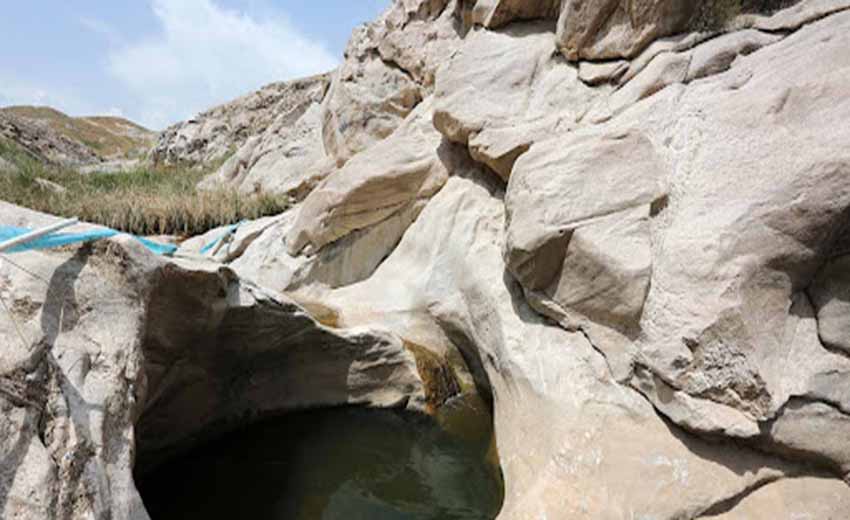 نمایی از پارک طبیعی هفت حوض مشهد