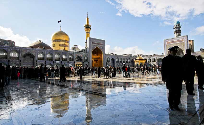 نمایی از حرم امام رضا (ع)