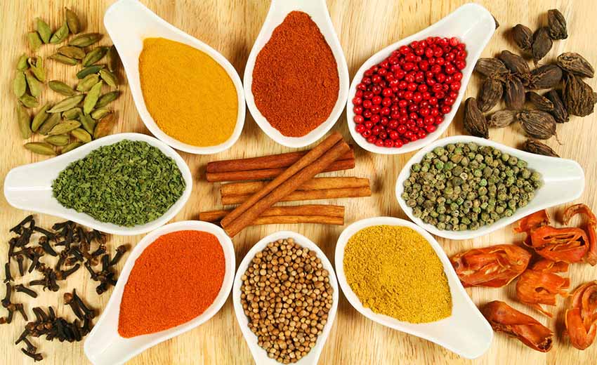 نمونه ای ادویه های مختلف کیش