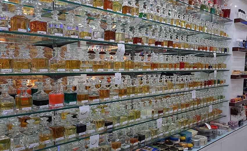 عکسی از عطر فروشی