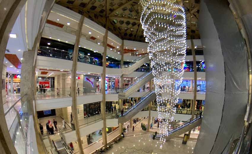 نمای داخلی مرکز کوروش برند سنتر کیش