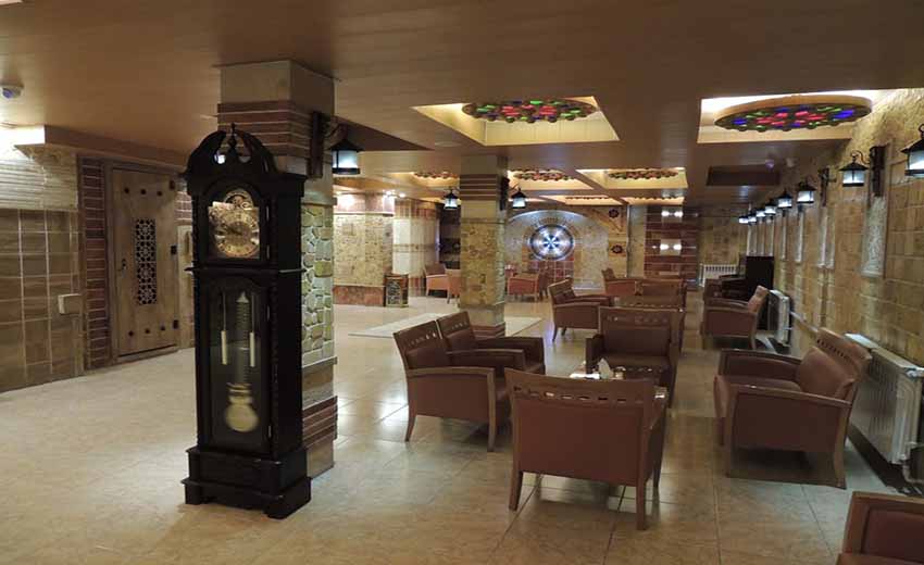 نمایی از کافی شاپ هتل ستارگان