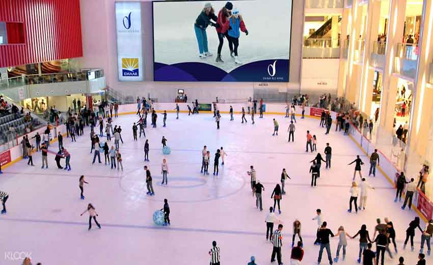 اسکیت روی یخ 