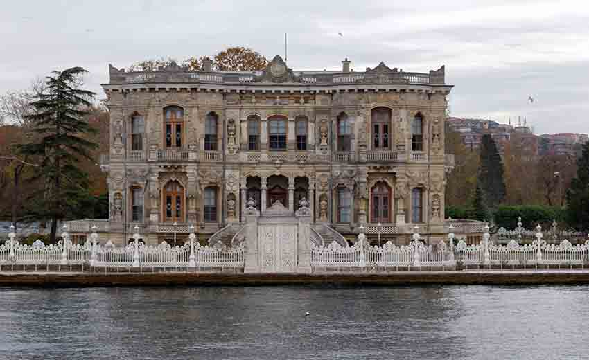 عمارت کوچوک سو