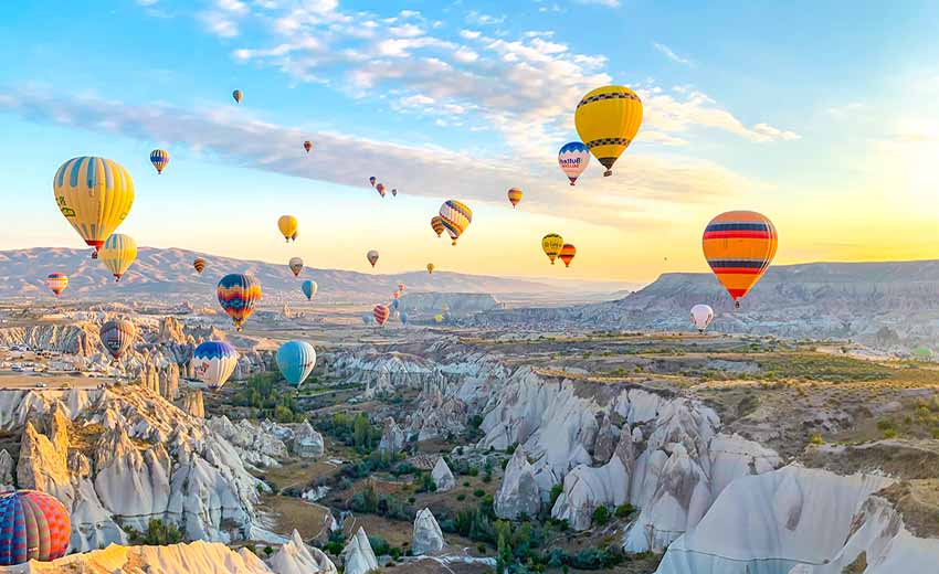بالن سواری در کاپادوکیا، تجربه ای شگفت انگیز بر فراز ابرها