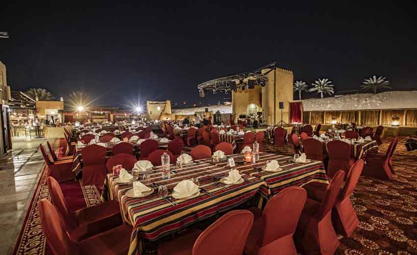 رستوران Al Hadheerah