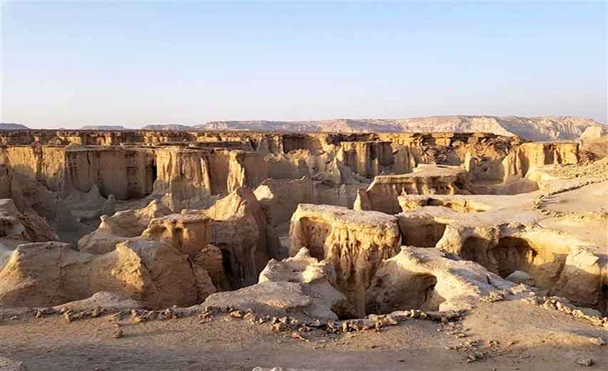 دره تندیس ها