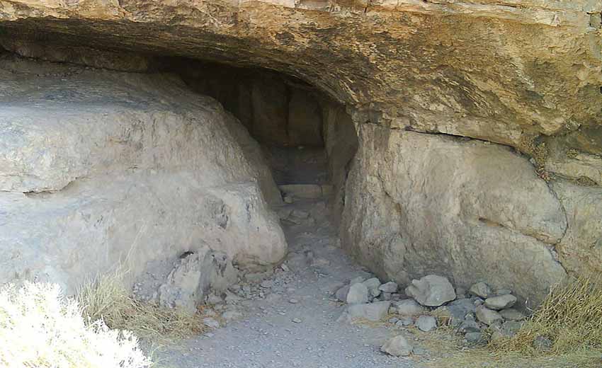 غارهای بیستون