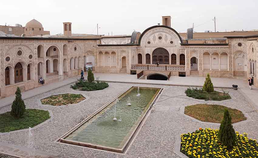 خانه تاریخی طباطبایی ها