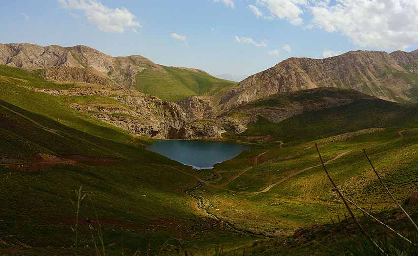 دریاچه لزور فیروزکوه و امکانات آن