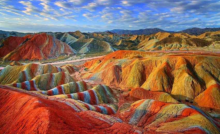 کوه های آلاداغ لار