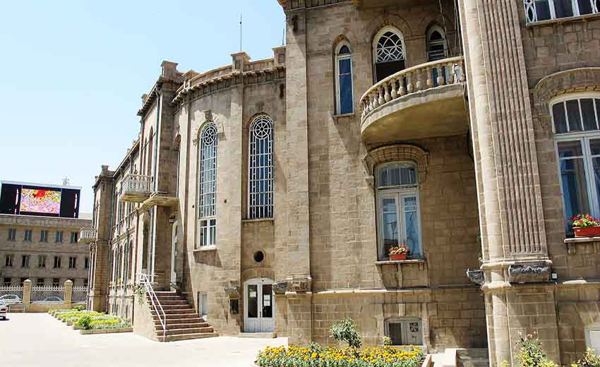 عمارت شهرداری تبریز