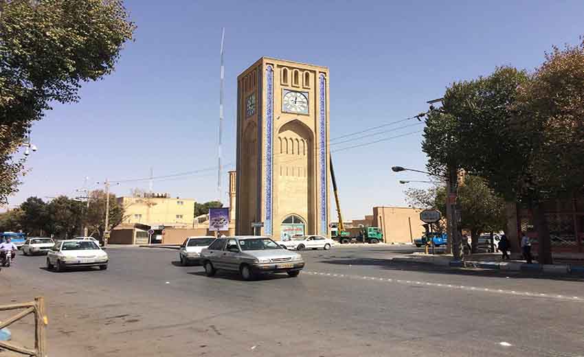 میدان ساعت یزد، تاریخچه و آدرس