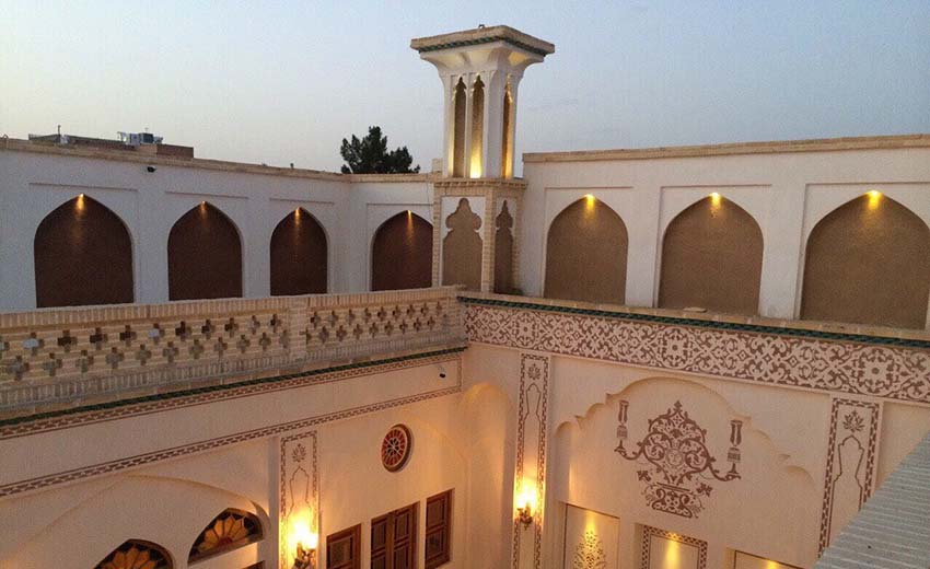خانه عادل کاشان