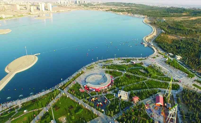 دریاچه چیتگر تهران