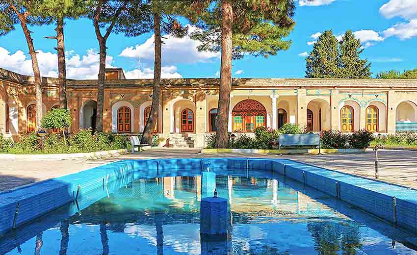 قلعه والی ایلام، بنایی تاریخی در کوهستان