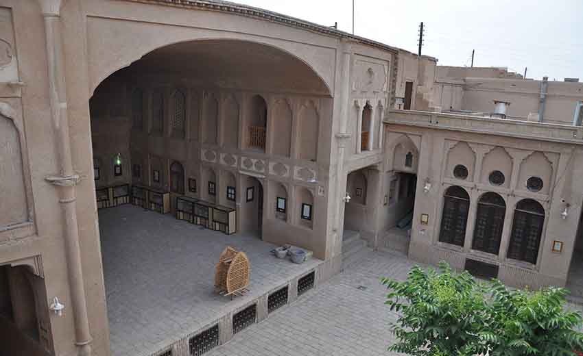 خانه لاری های یزد