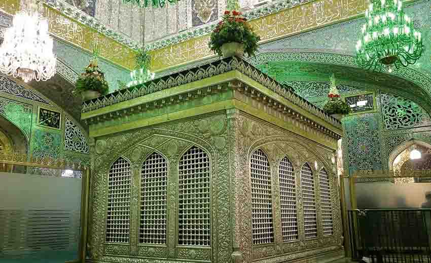 داخل حرم امام رضا