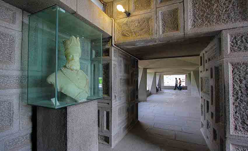 موزه نادری
