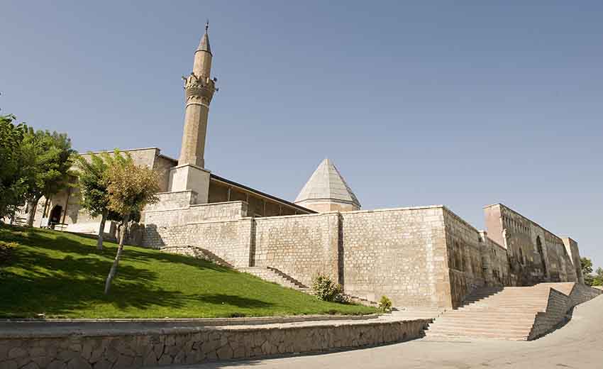 مسجد علاءالدین