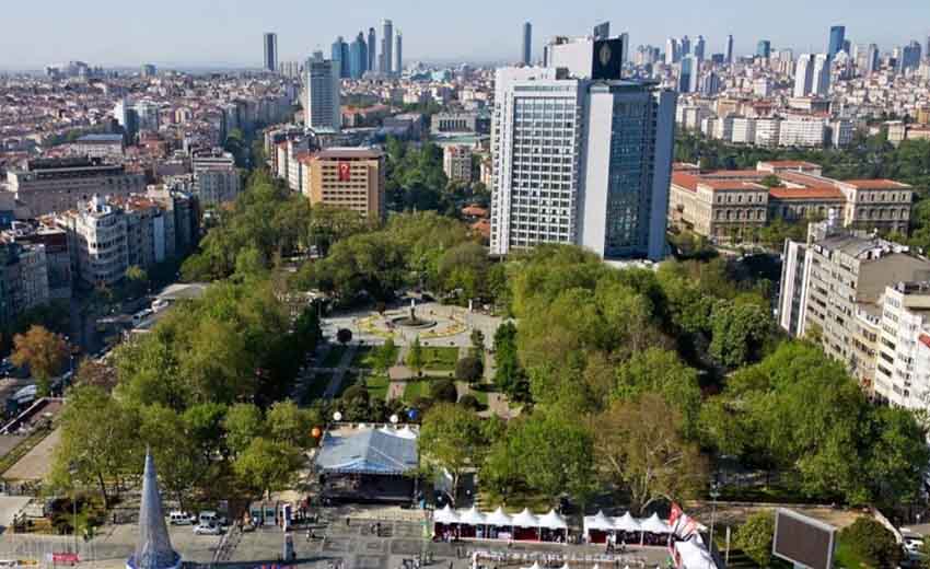 پارک تکسیم گزی