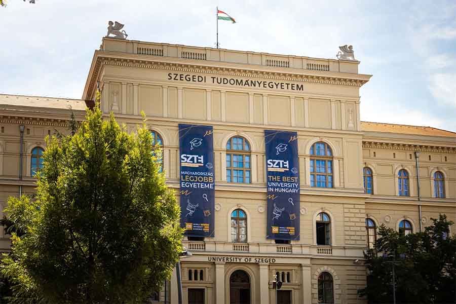 دانشگاه سگد مجارستان