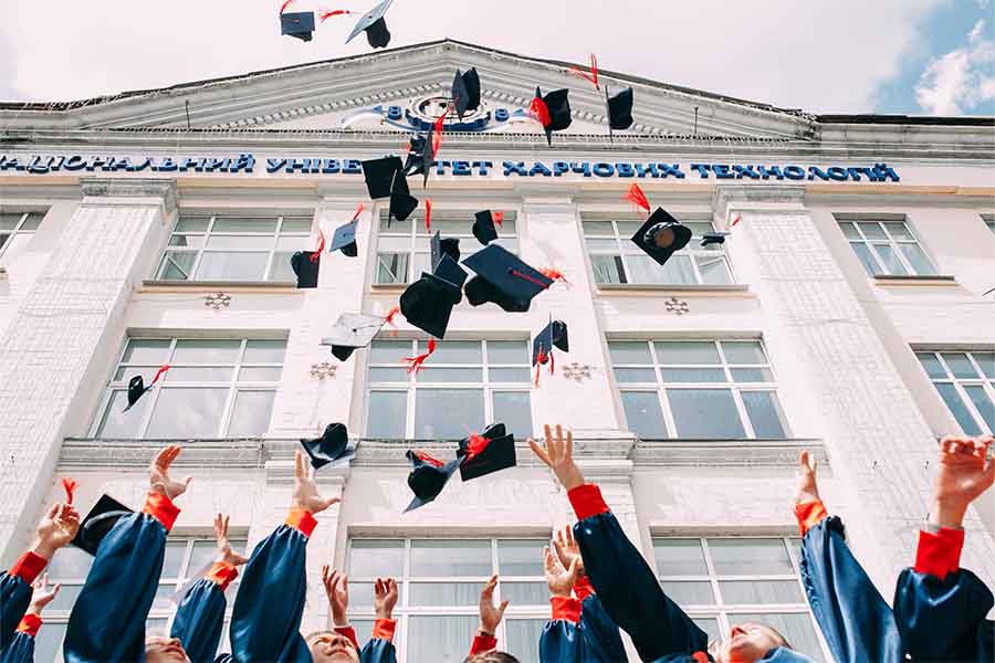تحصیل در مقطع کارشناسی ایتالیا