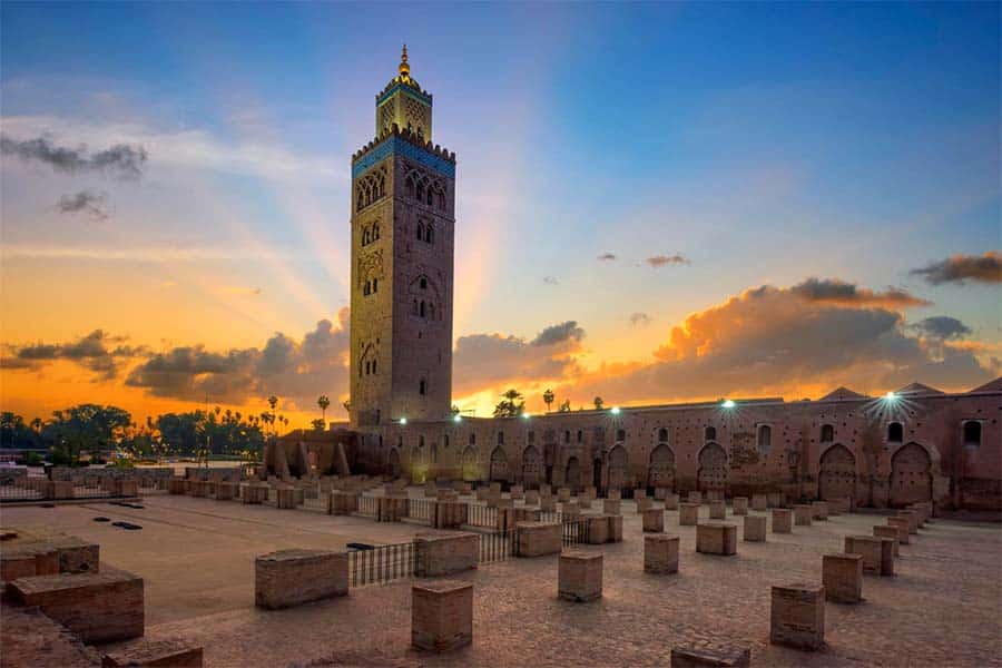 مسجد و طلوع صبح