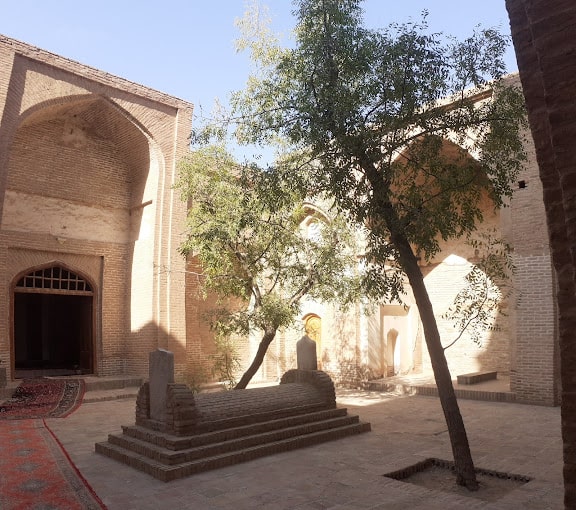 آرامگاه شیخ احمد جامی